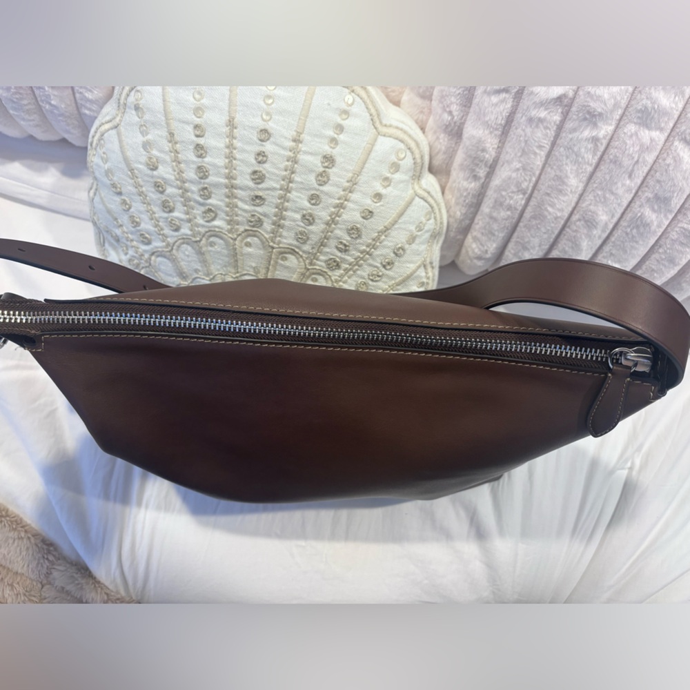 Coach Mott Messenger Bag 38/ Natural Grain Leather in Maple - Picture 7 of 12